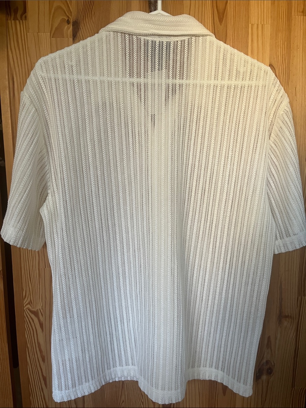 H&M Men's Cream Knit Short-Sleeve Button-Up Shirt (size M) - Picture 4 of 5